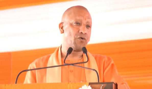 Every eligible person should get house under PM-CM Awas Yojana: Yogi
