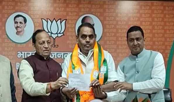 Former Congress MP Rajesh Kumar Mishra from Varanasi joins BJP