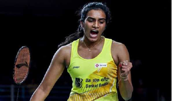 Sindhu in French Open QFs, Srikanth ousted