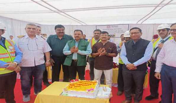 Paradip Port  witnesses Exim container service at its PICT berth