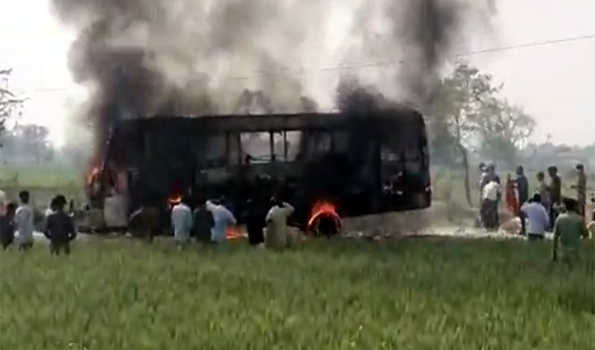 Five dead as bus catches fire after coming in contact with live wire in UP's Ghazipur
