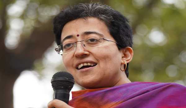 Atishi approves projects to improve road quality in Delhi