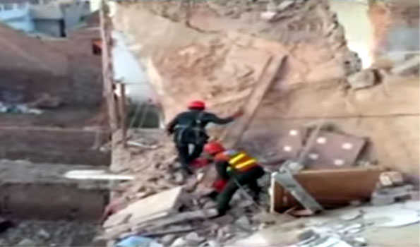 Nine killed, 2 injured as residential building collapses in Pakistan