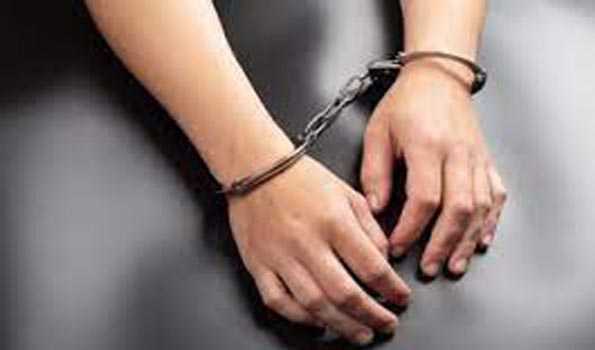 Maharashtra police arrest 2 robbers