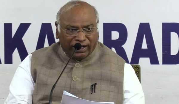 Kharge alleges misuse of electoral bonds by BJP, demands inquiry