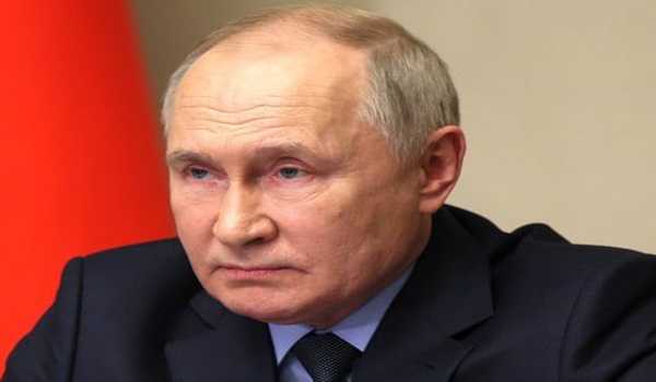 France can help resolve Ukraine conflict peacefully - Putin