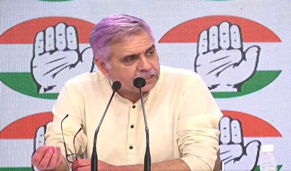 Under Modi's tenure people have left jobs and gone into farming: Cong