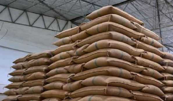Traders, wholesalers, retailers to declare stock position of wheat, rice every Friday: Govt