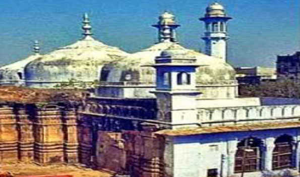 SC  allows 'puja' to continue at 'Vyas Tehkhana' adjoining Gyanvapi Mosque in UP