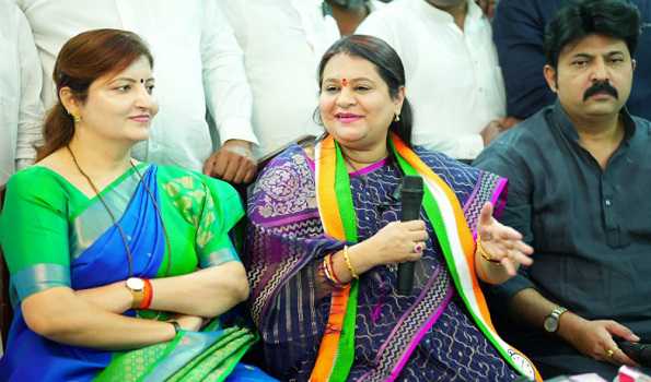 BJP MLA Rana Patil's wife joins NCP (AP), to contest from Osmanabad