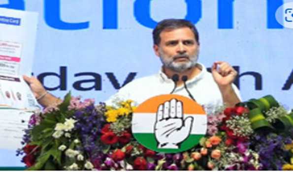 Rahul Gandhi criticizes Modi regime, promises reforms