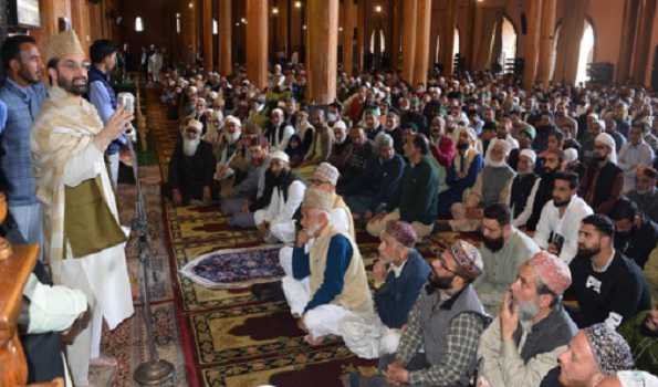 JK: Mirwaiz voices dismay over prohibiting observance of key religious events