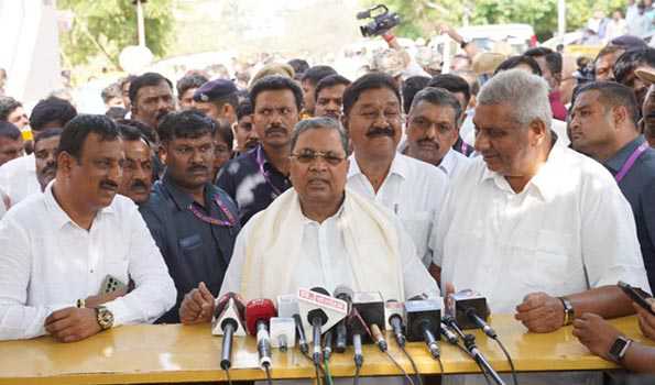 BJP offered Rs 50 cr to Cong MLAs to destabilise K'taka govt: Siddaramaiah