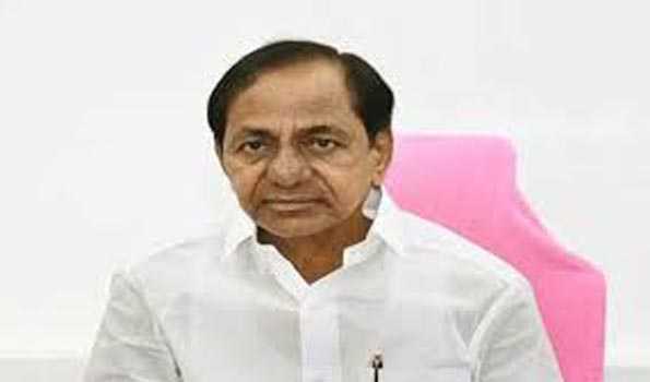 ECI issues notice to BRS Chief KCR for alleged violation of election code