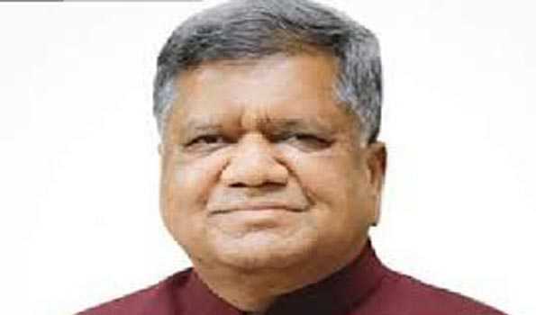 Jagadish Shettar challenges Cong to secure 40 seats in LS polls