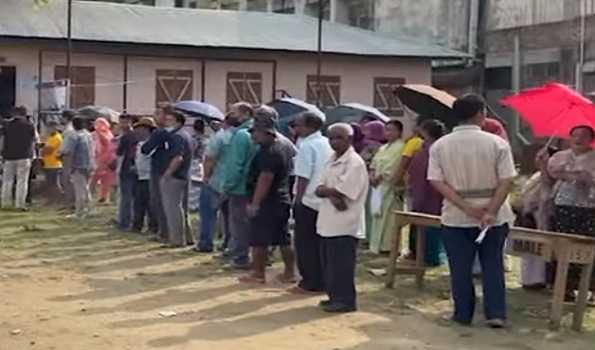 Around 46.92 pc voting till 1300 hrs in Manipur