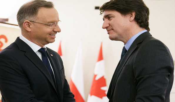 Canada's Trudeau, Poland's Duda discuss support for Kiev