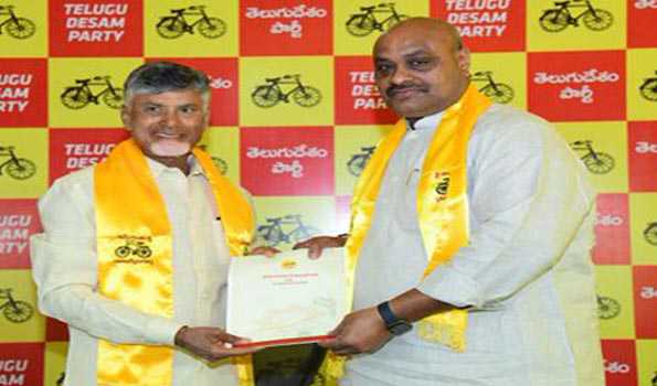 Naidu hands over B Forms to candidates