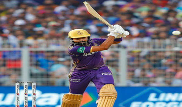 Shreyas Iyer leads KKR to 222/6 with captain's knock