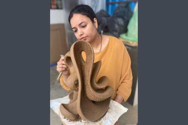 Aarti Gupta Bhadauria: A Terracotta Virtuoso Captivating the International Art Scene