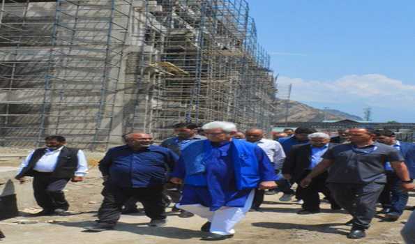 Lt Guv conducts on-site inspection of SASB’s Yatri Niwas Srinagar
