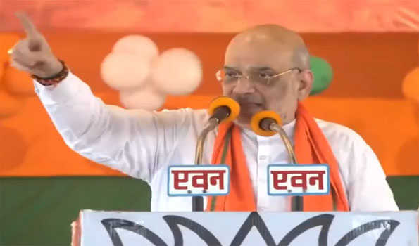 UP :SP a family-oriented party: Amit Shah