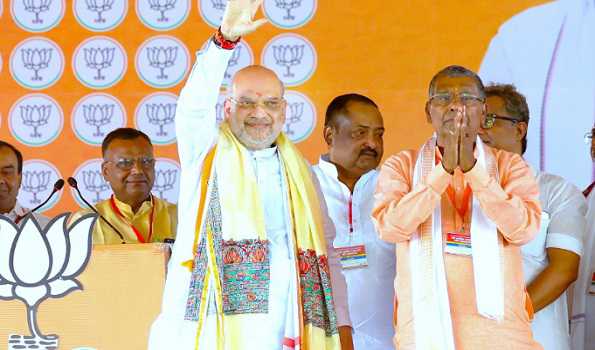 Bihar : Shah dubs Congress as anti-backwards
