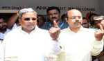 CM Siddaramaiah casts vote in Mysuru