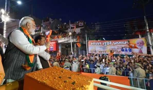 Modi takes out roadshow in Kanpur amid chants of Jai Shri Ram