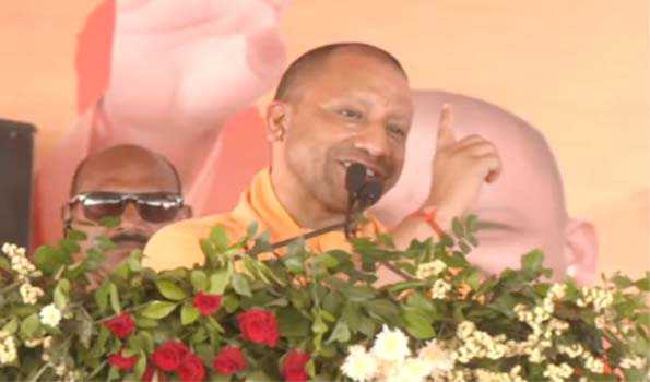 Current election is between Ram Bhakts and Ramdrohis : Yogi