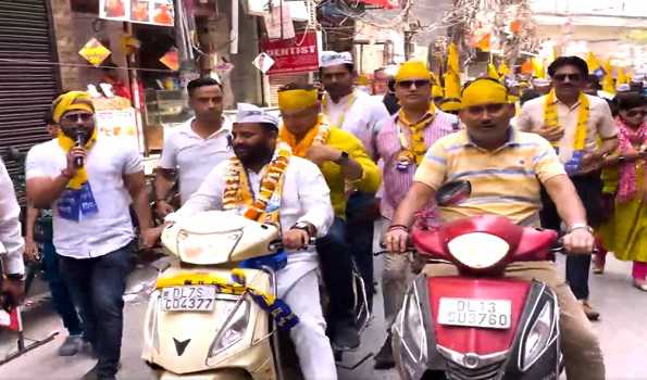 AAP takes out bike rally in Delhi ahead of Lok Sabha polls