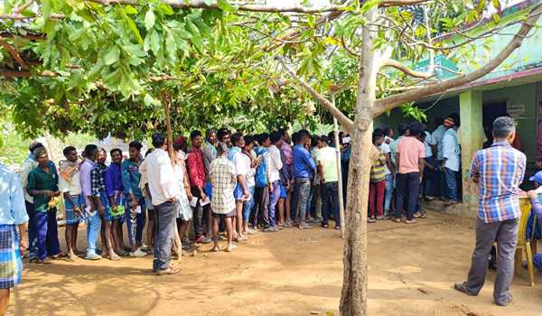 Odisha records 9.25 per cent polling by 9 AM