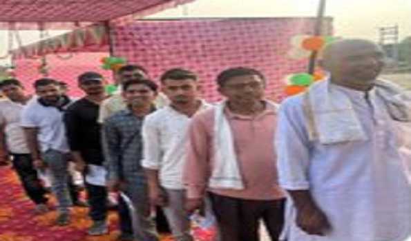 Around 56.35 pc votes polled in 13 Lok Sabha seats in UP till 5 pm
