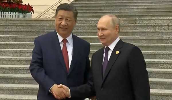 Chinese premier Xi holds talks with Putin