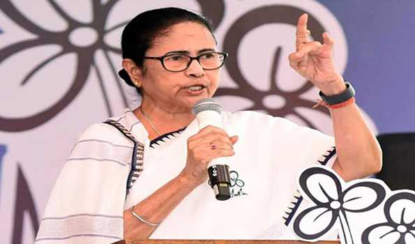 BJP blocks MGNREGA and Awas Yojana fund but now spending money on "misleading" advertisements: Mamata