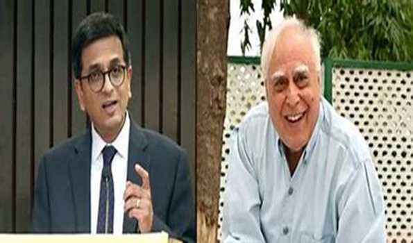CJI congratulates Kapil Sibal for being elected as SCBA president