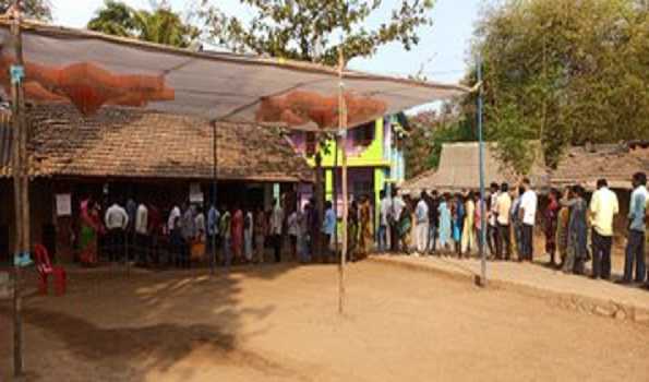 Around 38.77 pc voter turnout in 13 LS constituencies of Maha