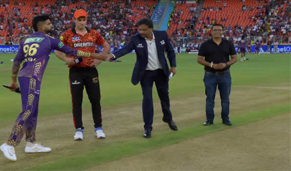 SRH win toss, opt to bat  against KKR in IPL Qualifier clash