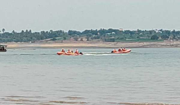 Mumbai boat tragedy: NDRF team recovers 5 bodies, 1 still missing