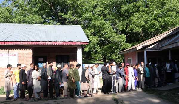 23.34 pc voting in Anantnag-Rajouri LS seat till 11am