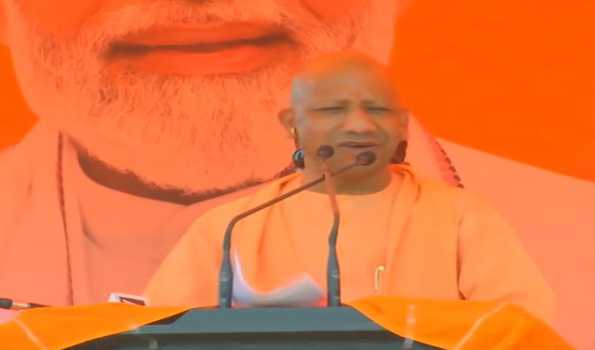 Cong plans to revive the practice of triple talaq: Yogi