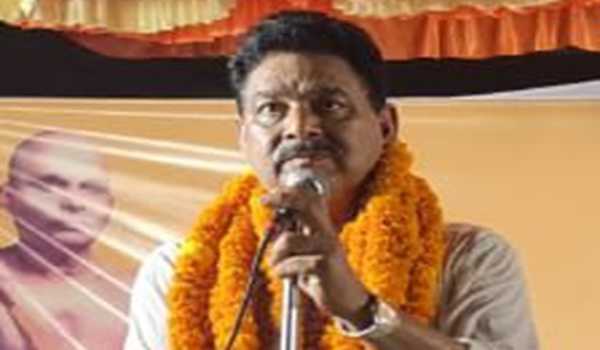 Ex-Minister Narad Rai announces SP exit