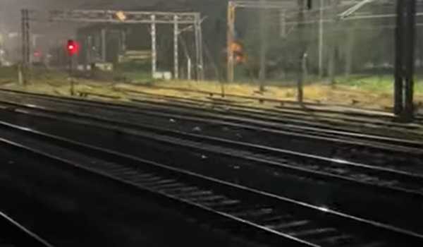 Timely action averts possible train accident in Howrah section