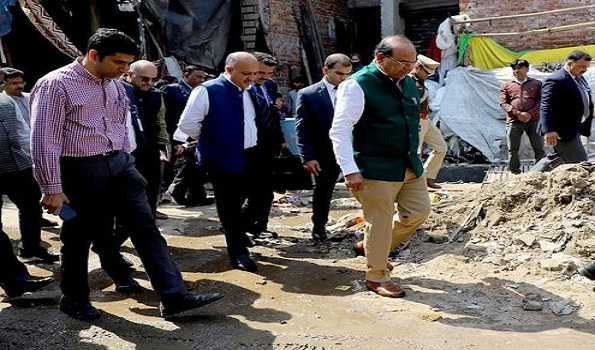 LG orders paid break for construction workers amid Delhi heatwave