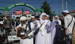 First batch of Haj  pilgrims embark for Saudi Arabia from Srinagar Airport