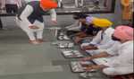 PM visits Patna Sahib, cooks langar, seeks Guru's blessings