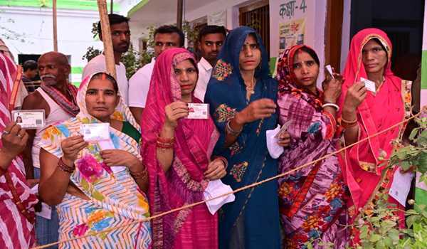 UP logs 39.31 pc polling till 1 pm