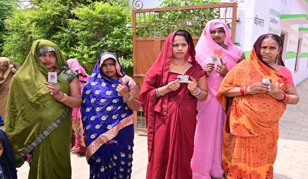 46.83 pc voter turnout in UP till 3 pm