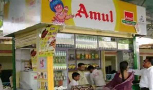 Amul hikes milk price by Rs 2 per litre from Monday