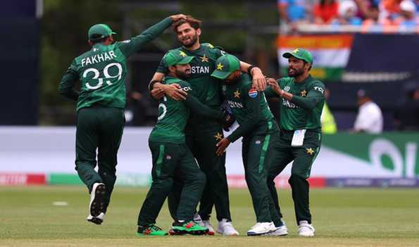 Pakistan bowl out India for a paltry 119 in T20 WC match